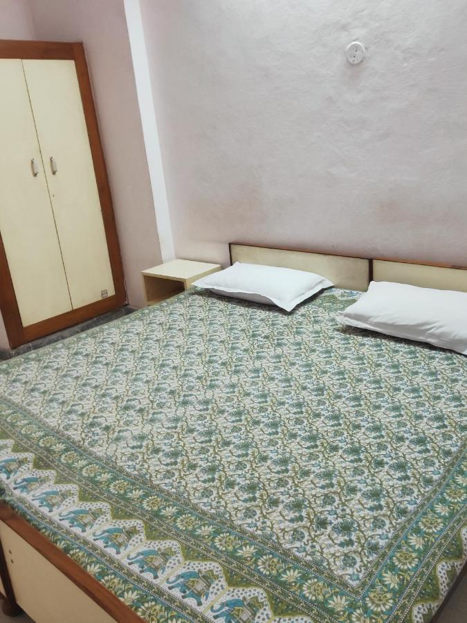 Jwala Niketan Guesthouse Private Rooms Divisione di Divisione di Jaipur Esterno foto