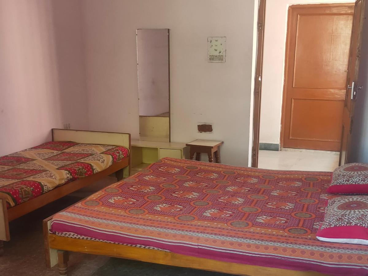 Jwala Niketan Guesthouse Private Rooms Divisione di Divisione di Jaipur Esterno foto